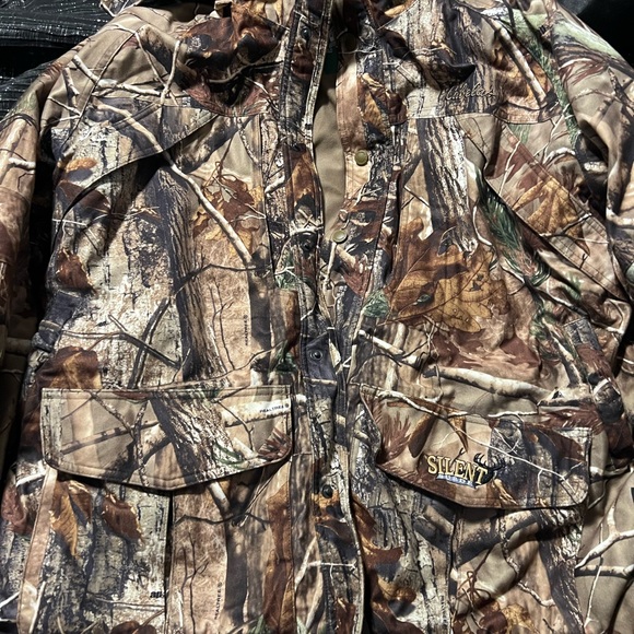 Cabela outdoor wear silent suede thinsulate insulation - Picture 9 of 9